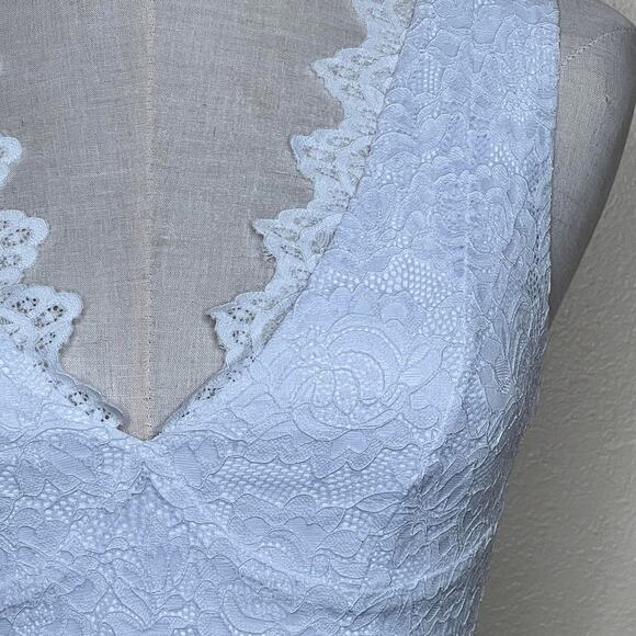 Vintage y2k white lace v neck tank top - Picture 2 of 6